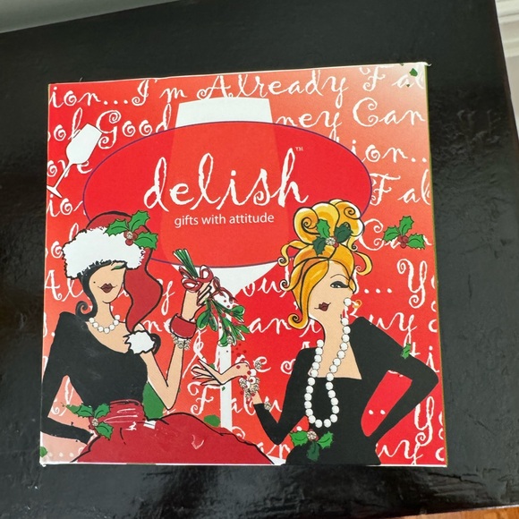 Delish Hand-Painted Christmas Cheer Wine Glass NWT - Picture 2 of 6